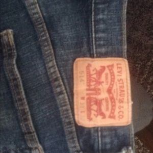 Like New Levi's 514.. 31w  32l